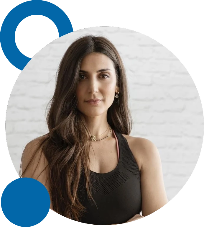 Η Χρύσα Μαλβίνα Κίτσου, pilates instructor στο κέντρο φυσικοθεραπείας Ασημωτός